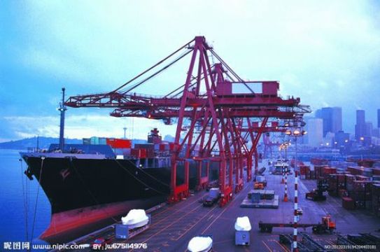 點擊查看詳細信息<br>標題：碼頭 閱讀次數(shù)：4564